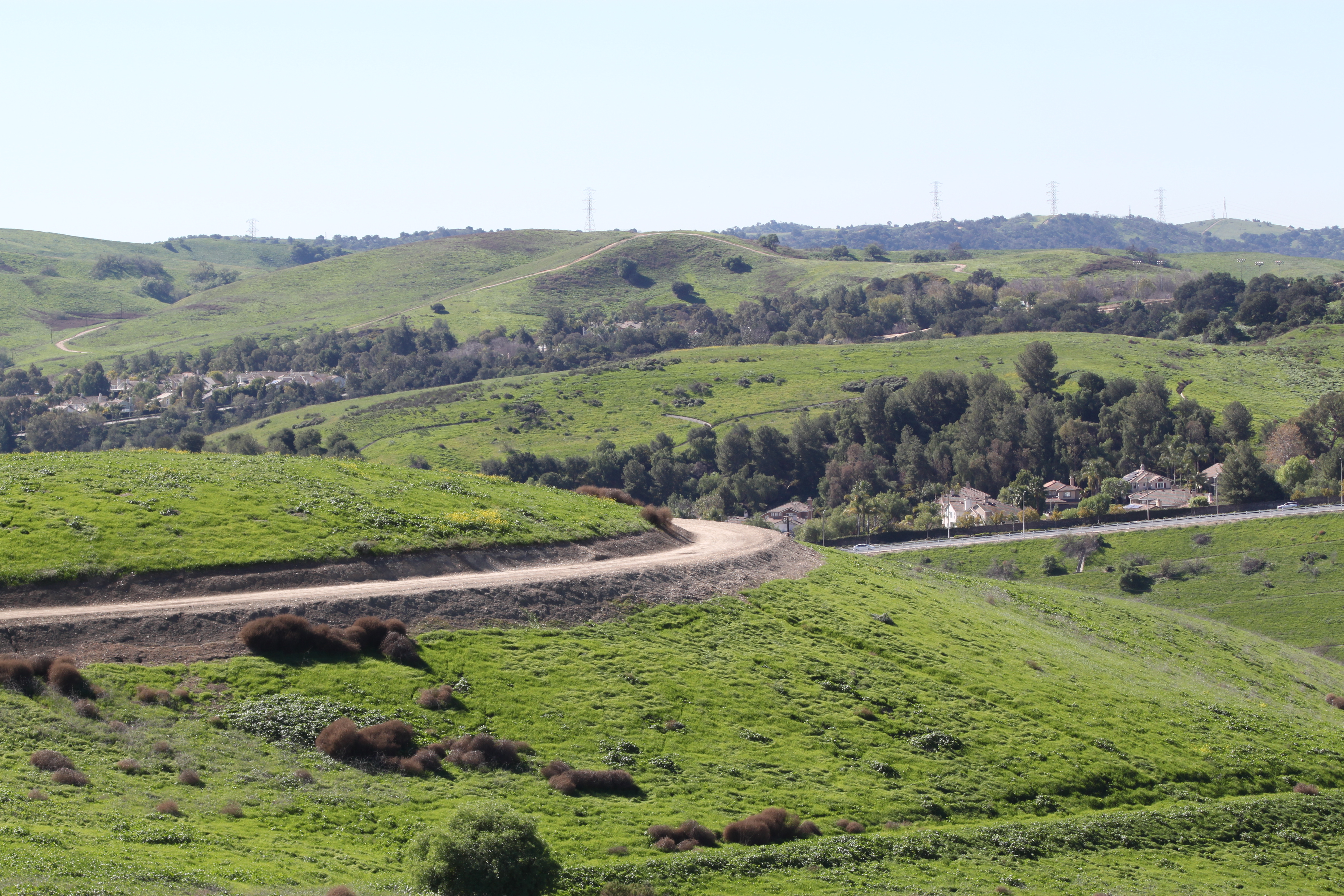 La Sierra Trail Overlooking Chino Hills Parkway